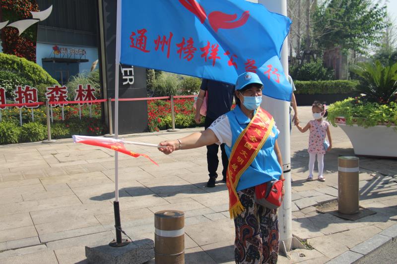 <strong>男暴操女逼免费网站</strong>